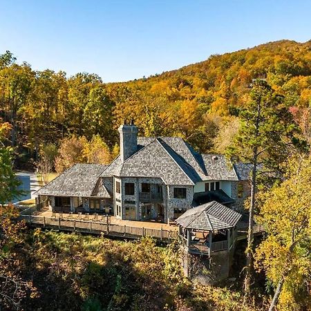 Вилла Mountain Bliss: Estate W/ Views~Firepit~Hot Tub~Gburg 5Min~3 Pools Гатлинбург Экстерьер фото